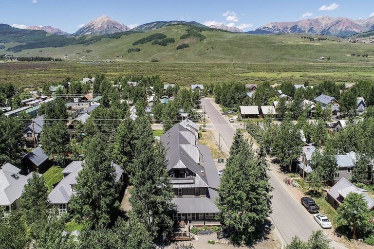 Crested Butte Colorado Lodging & Bed and Breakfast - Crested Butte